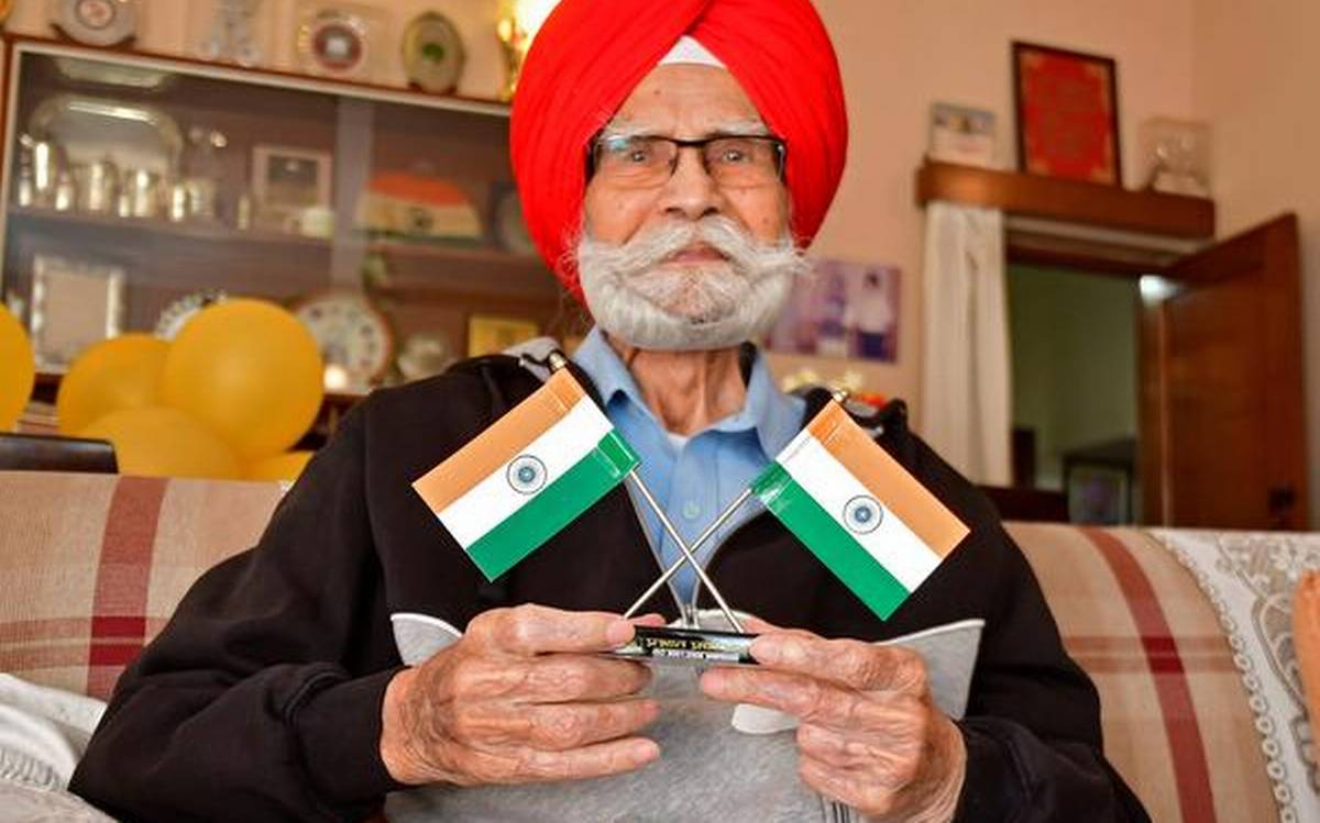 Legendary hockey player Balbir Singh Sr dies at 96